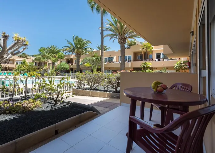 Home2book Bright With Pool & Terrace Διαμέρισμα Κοραλέχο