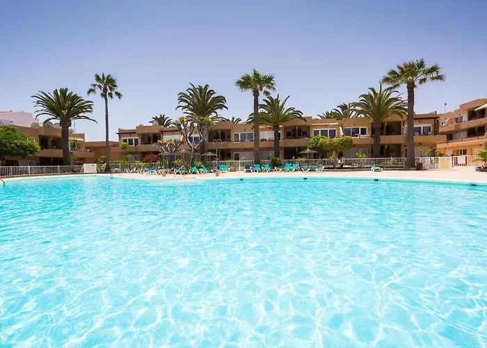 Home2book Bright With Pool & Terrace * Κοραλέχο
