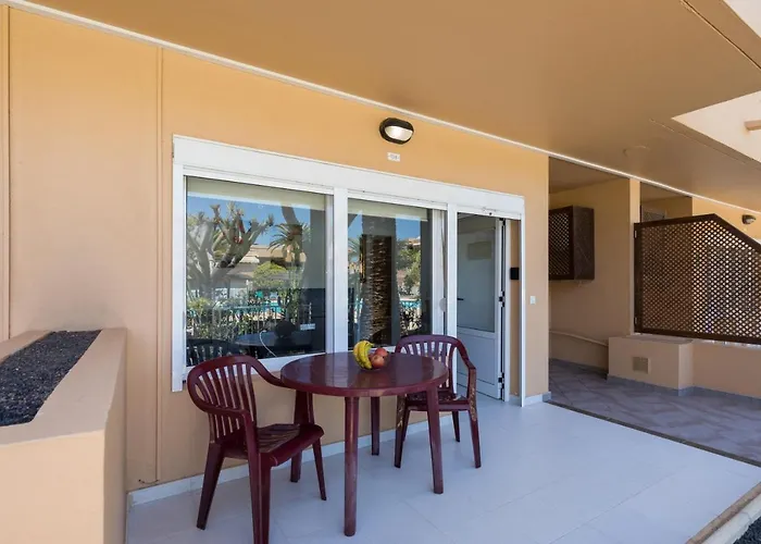 Home2book Bright With Pool & Terrace Διαμέρισμα